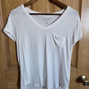 American Eagle Outfitters White V-Neck Women's Top
